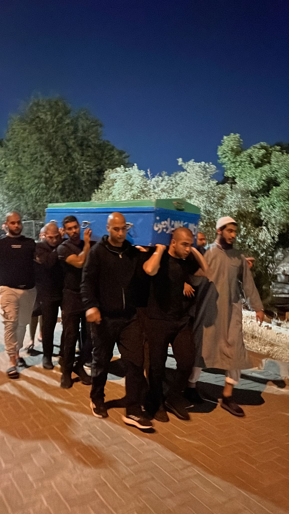 WhatsApp Image 2022-11-04 at 17.45.49.jpg